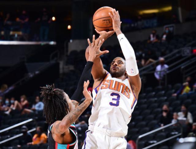  布克高效砍分太阳战胜森林狼逼近前列